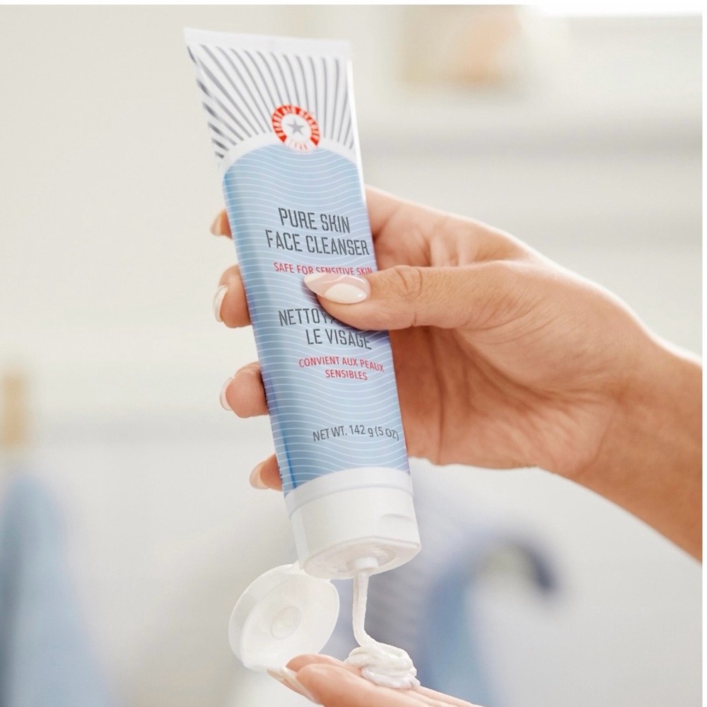 FIRST AID BEAUTY Pure Skin Face Cleanser - Gentle Hydrating Cleanser 5oz NEW - Picture 6 of 8